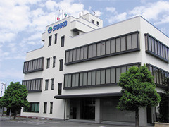 Head Oﬃce